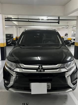 MITSUBISHI OUTLANDER 2.2 4X4 16V DIESEL 4P AUTOMÁTICO