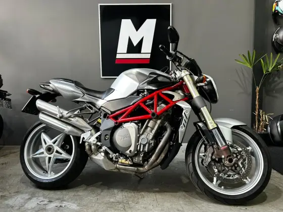 MV AGUSTA BRUTALE 910S 