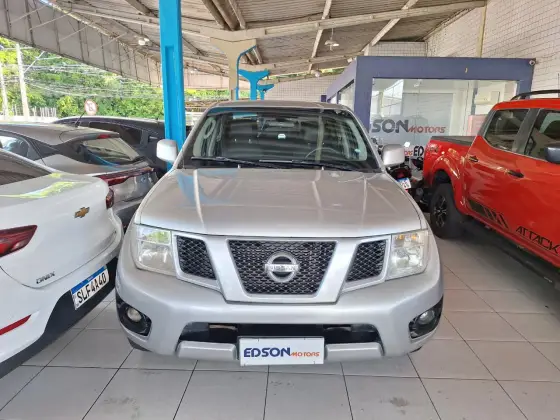 NISSAN FRONTIER 2.5 S 4X2 CD TURBO ELETRONIC DIESEL 4P MANUAL