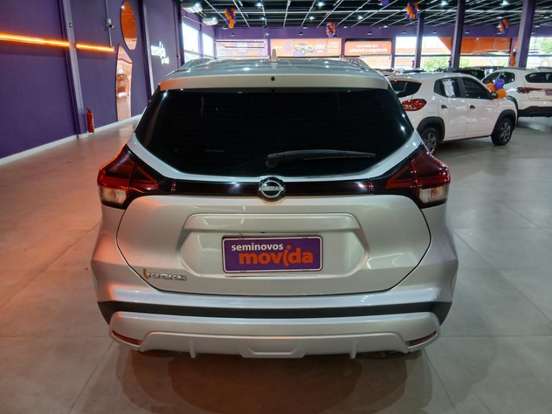NISSAN-KICKS-2024