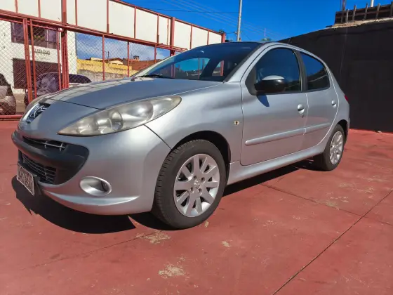 PEUGEOT 207 1.6 XS 16V FLEX 4P AUTOMÁTICO