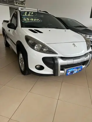 PEUGEOT HOGGAR 1.6 ESCAPADE 16V FLEX 2P MANUAL PEUGEOT HOGGAR 1.6 ESCAPADE 16V FLEX 2P MANUAL