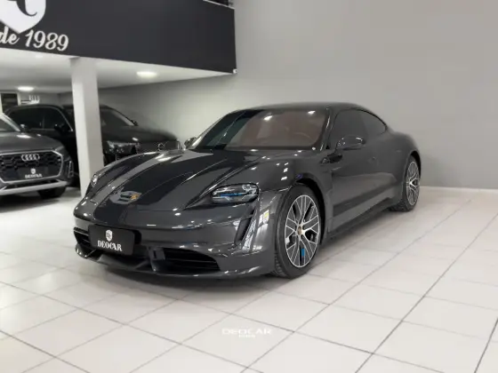 PORSCHE TAYCAN TURBO ELÉTRICO PORSCHE TAYCAN TURBO ELÉTRICO