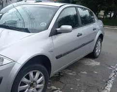 RENAULT MEGANE 1.6 EXPRESSION 16V FLEX 4P MANUAL RENAULT MEGANE 1.6 EXPRESSION 16V FLEX 4P MANUAL