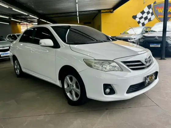 TOYOTA COROLLA 2.0 XEI 16V FLEX 4P AUTOMÁTICO TOYOTA COROLLA 2.0 XEI 16V FLEX 4P AUTOMÁTICO