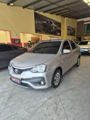 TOYOTA ETIOS 1.5 X SEDAN 16V FLEX 4P MANUAL TOYOTA ETIOS 1.5 X SEDAN 16V FLEX 4P MANUAL