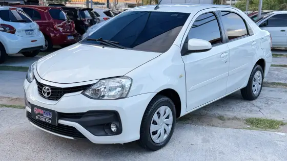 TOYOTA ETIOS 1.5 XS SEDAN 16V FLEX 4P AUTOMÁTICO