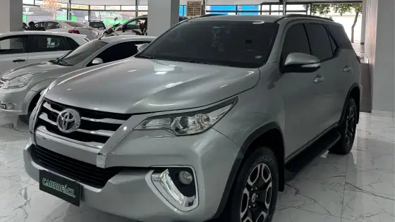 TOYOTA HILUX SW4 2.7 SR 4X2 16V FLEX 4P AUTOMÁTICO