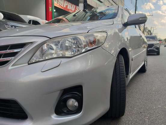 TOYOTA-COROLLA-2.0 ALTIS 16V FLEX 4P AUTOMÁTICO TOYOTA-COROLLA-2011