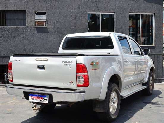 TOYOTA-HILUX-3.0 SRV 4X4 CD 16V TURBO INTERCOOLER DIESEL 4P AUTOMÁTICO TOYOTA-HILUX-2011