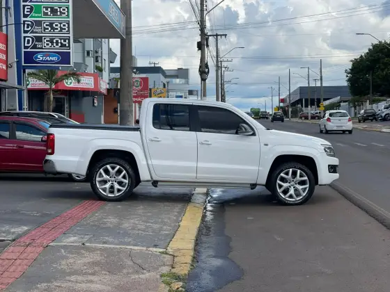 VOLKSWAGEN AMAROK 2.0 HIGHLINE 4X4 CD 16V TURBO INTERCOOLER DIESEL 4P AUTOMÁTICO