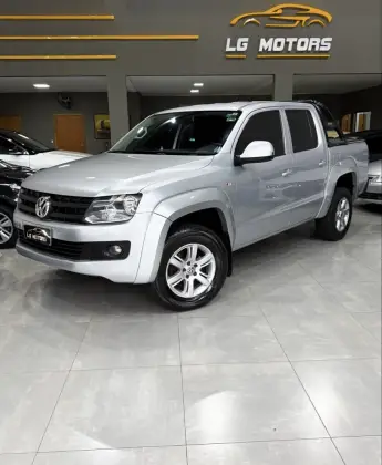 VOLKSWAGEN AMAROK 2.0 TRENDLINE 4X4 CD 16V TURBO INTERCOOLER DIESEL 4P AUTOMÁTICO VOLKSWAGEN AMAROK 2.0 TRENDLINE 4X4 CD 16V TURBO INTERCOOLER DIESEL 4P AUTOMÁTICO