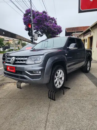 VOLKSWAGEN AMAROK 3.0 V6 TDI DIESEL HIGHLINE CD 4MOTION AUTOMÁTICO