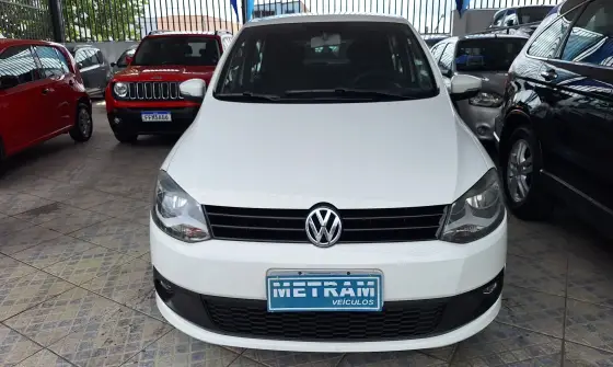 VOLKSWAGEN FOX 1.0 MI 8V FLEX 4P MANUAL VOLKSWAGEN FOX 1.0 MI 8V FLEX 4P MANUAL