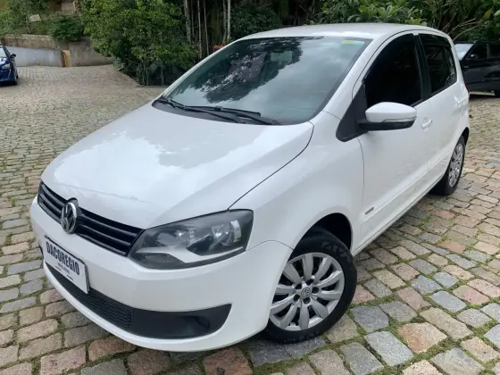 VOLKSWAGEN FOX 1.0 MI 8V FLEX 4P MANUAL VOLKSWAGEN FOX 1.0 MI 8V FLEX 4P MANUAL