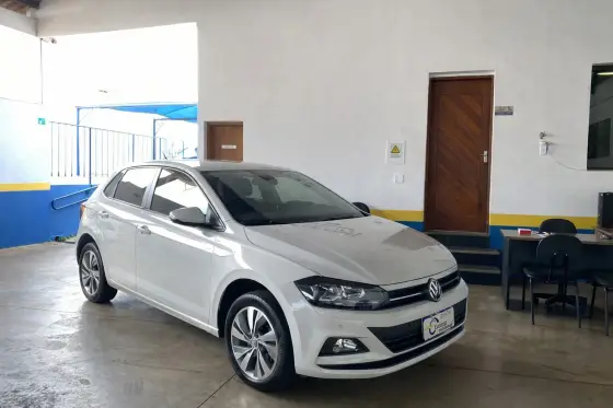 VOLKSWAGEN POLO 1.0 200 TSI COMFORTLINE AUTOMÁTICO VOLKSWAGEN POLO 1.0 200 TSI COMFORTLINE AUTOMÁTICO