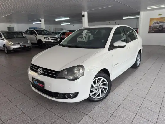 VOLKSWAGEN POLO SEDAN 1.6 MI COMFORTLINE 8V FLEX 4P AUTOMATIZADO VOLKSWAGEN POLO SEDAN 1.6 MI COMFORTLINE 8V FLEX 4P AUTOMATIZADO