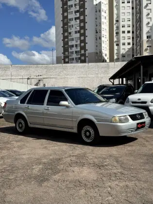 VOLKSWAGEN SANTANA 1.8 MI 8V GASOLINA 4P MANUAL VOLKSWAGEN SANTANA 1.8 MI 8V GASOLINA 4P MANUAL