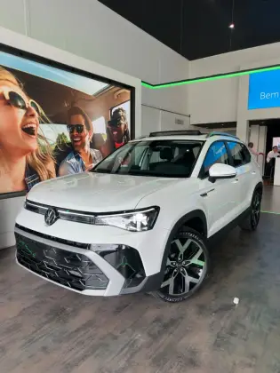 VOLKSWAGEN TAOS 1.4 250 TSI TOTAL FLEX HIGHLINE AUTOMÁTICO