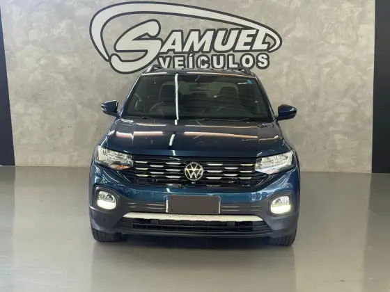 VOLKSWAGEN T-CROSS 1.0 200 TSI TOTAL FLEX AUTOMÁTICO VOLKSWAGEN T-CROSS 1.0 200 TSI TOTAL FLEX AUTOMÁTICO