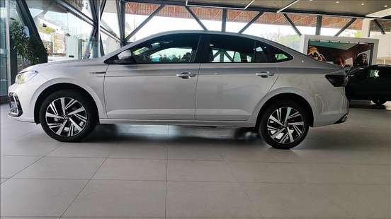 VOLKSWAGEN-VIRTUS-1.0 200 TSI HIGHLINE AUTOMÁTICO VOLKSWAGEN-VIRTUS-2025