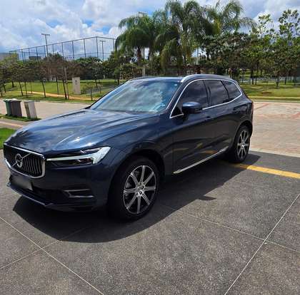 VOLVO-XC60-2021