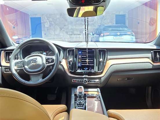 VOLVO-XC60-2.0 T8 HYBRID INSCRIPTION AWD GEARTRONIC VOLVO-XC60-2021