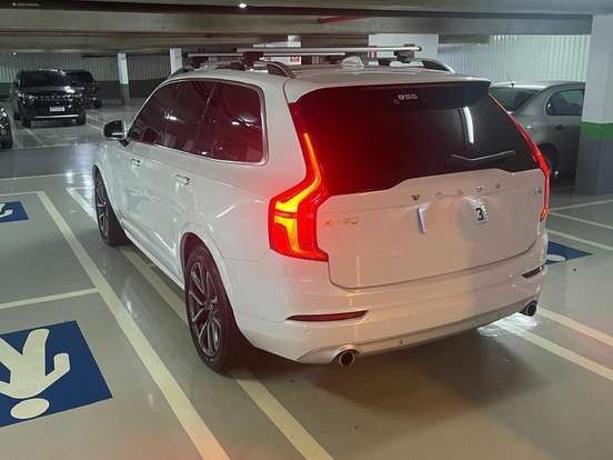 VOLVO-XC90-2.0 T6 GASOLINA MOMENTUM AWD GEARTRONIC VOLVO-XC90-2018