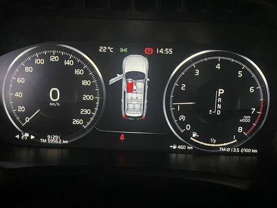 VOLVO-XC90-2.0 T6 GASOLINA MOMENTUM AWD GEARTRONIC VOLVO-XC90-2018