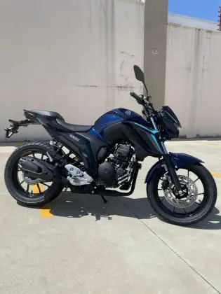 YAMAHA FZ25 FAZER CONNECTED ABS YAMAHA FZ25 FAZER CONNECTED ABS