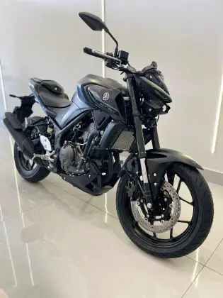 YAMAHA MT-03 CONNECTED ABS 