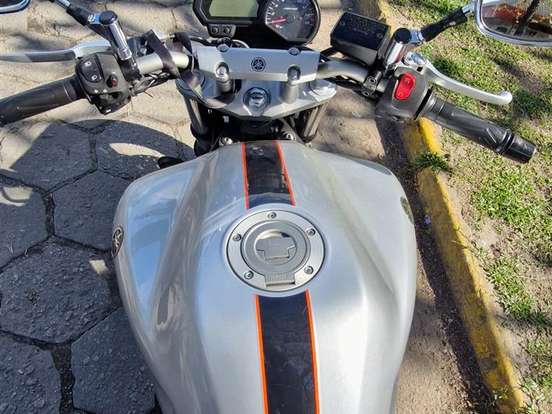 YAMAHA-FAZER 600 YAMAHA-FAZER 600-2008