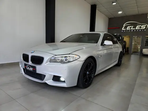 BMW 535i 3.0 SEDAN 6 CILINDROS 24V TURBO GASOLINA 4P AUTOMÁTICO BMW 535i 3.0 SEDAN 6 CILINDROS 24V TURBO GASOLINA 4P AUTOMÁTICO