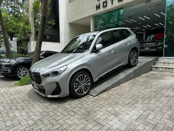 BMW X1 2.0 16V TURBO GASOLINA SDRIVE20I M SPORT STEPTRONIC BMW X1 2.0 16V TURBO GASOLINA SDRIVE20I M SPORT STEPTRONIC