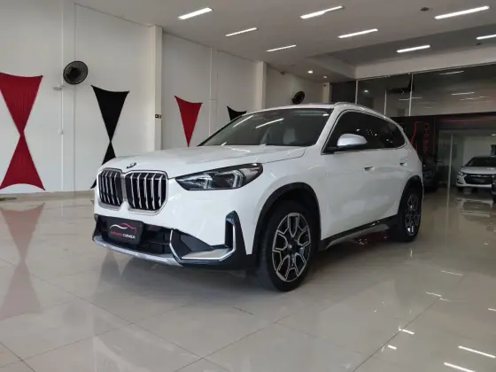 BMW X1 2.0 16V TURBO GASOLINA SDRIVE20I X-LINE STEPTRONIC