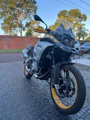 BMW-F 850 GS ADVENTURE PREMIUM-2021