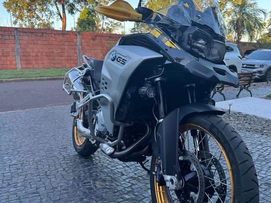 BMW-F 850 GS ADVENTURE PREMIUM BMW-F 850 GS ADVENTURE PREMIUM-2021