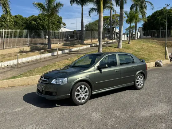 CHEVROLET ASTRA 2.0 MPFI ADVANTAGE 8V FLEX 4P MANUAL