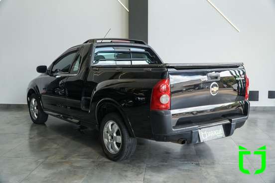 CHEVROLET-MONTANA-2005