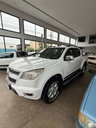 CHEVROLET S10 2.8 LTZ 4X4 CD 16V TURBO DIESEL 4P AUTOMÁTICO CHEVROLET S10 2.8 LTZ 4X4 CD 16V TURBO DIESEL 4P AUTOMÁTICO