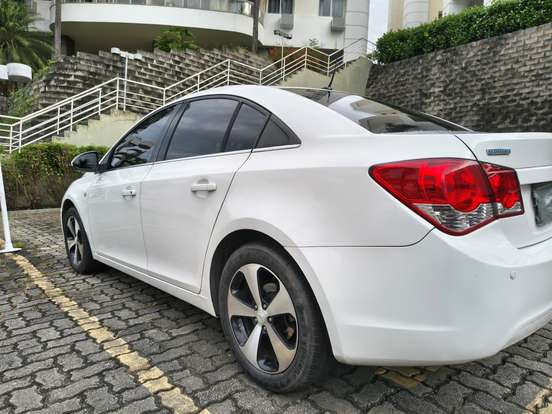 CHEVROLET-CRUZE-2013