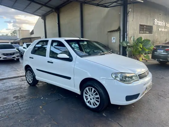 FIAT PALIO 1.0 MPI FIRE ECONOMY 8V FLEX 4P MANUAL FIAT PALIO 1.0 MPI FIRE ECONOMY 8V FLEX 4P MANUAL
