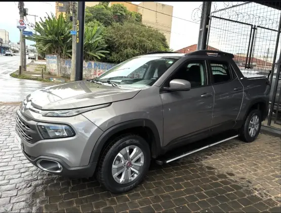 FIAT TORO 1.8 16V EVO FLEX FREEDOM AT6 FIAT TORO 1.8 16V EVO FLEX FREEDOM AT6