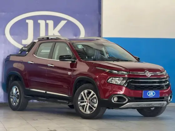 FIAT TORO 2.0 16V TURBO DIESEL VOLCANO 4WD AT9 FIAT TORO 2.0 16V TURBO DIESEL VOLCANO 4WD AT9