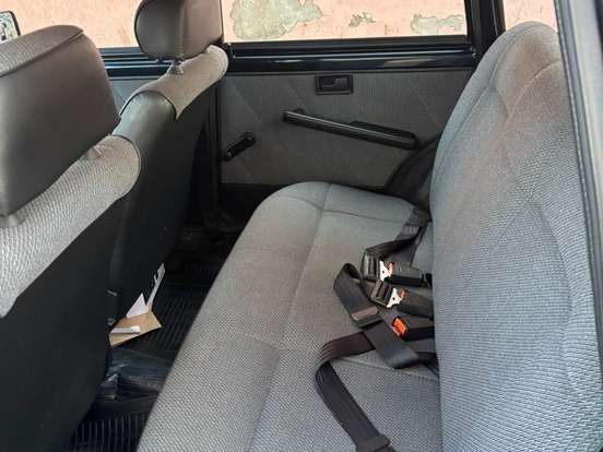 FIAT-UNO-1.0 IE MILLE EP 8V GASOLINA 4P MANUAL FIAT-UNO-1995