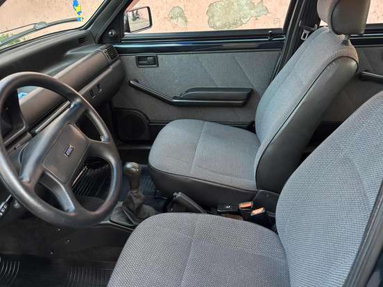 FIAT-UNO-1.0 IE MILLE EP 8V GASOLINA 4P MANUAL FIAT-UNO-1995