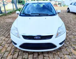 FORD FOCUS 1.6 GLX 8V FLEX 4P MANUAL FORD FOCUS 1.6 GLX 8V FLEX 4P MANUAL