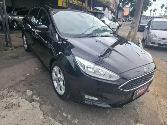 FORD FOCUS 2.0 SE FASTBACK 16V FLEX 4P POWERSHIFT FORD FOCUS 2.0 SE FASTBACK 16V FLEX 4P POWERSHIFT