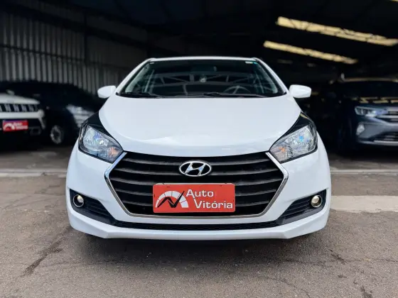 HYUNDAI HB20 1.0 COMFORT PLUS 12V TURBO FLEX 4P MANUAL HYUNDAI HB20 1.0 COMFORT PLUS 12V TURBO FLEX 4P MANUAL