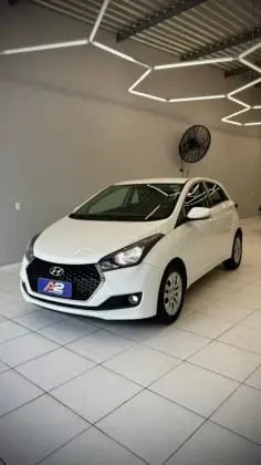 HYUNDAI HB20 1.6 COMFORT PLUS 16V FLEX 4P AUTOMÁTICO